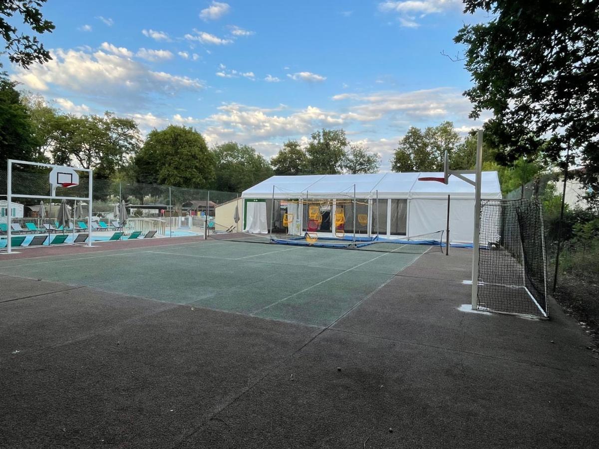 ホテルCamping Royal Ocean Saint-Sulpice-de-Royan エクステリア 写真